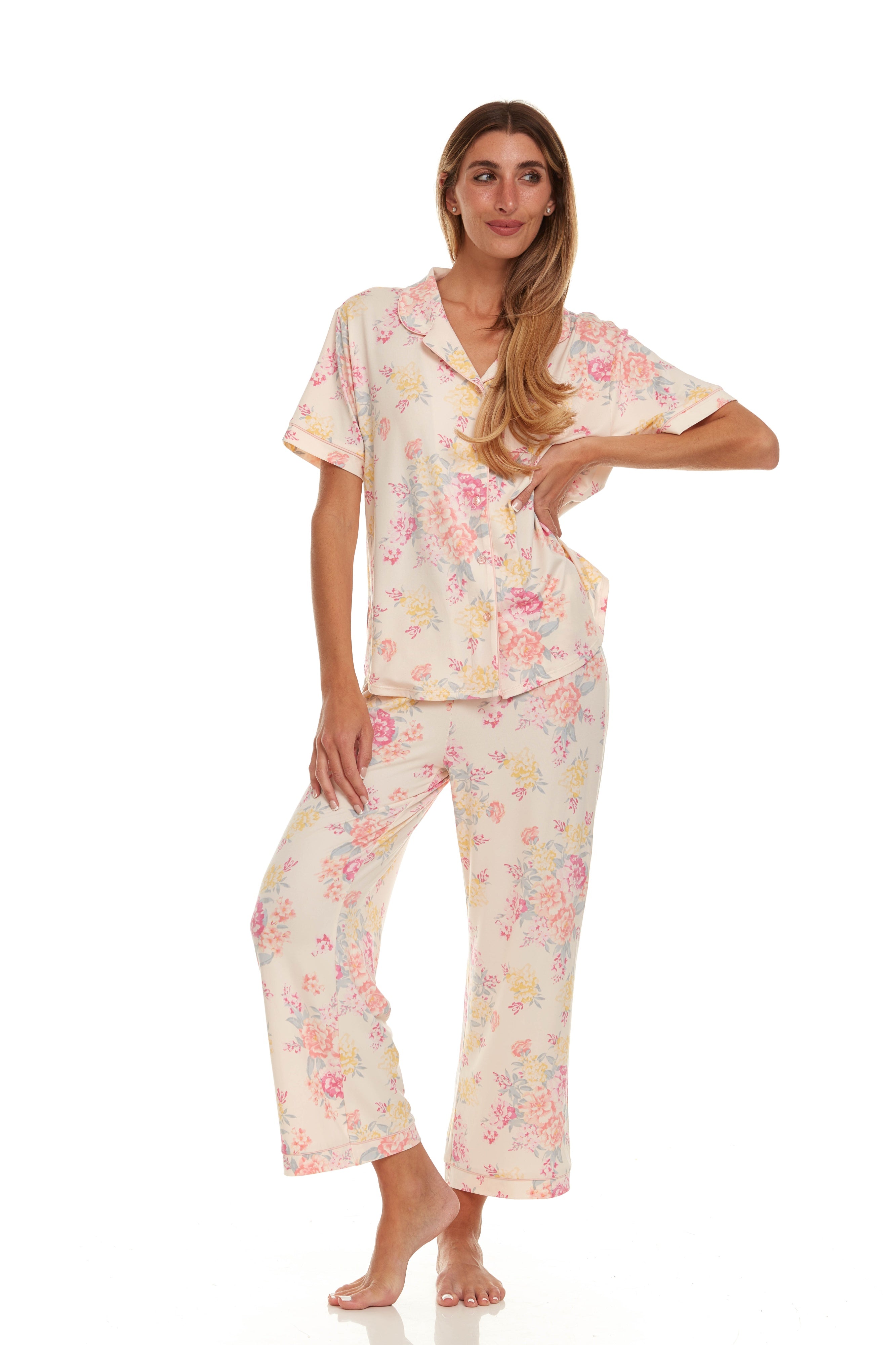 Pijama Capri con Blusa Camisera con botones y Manga Corta T91050 Flora Nikrooz