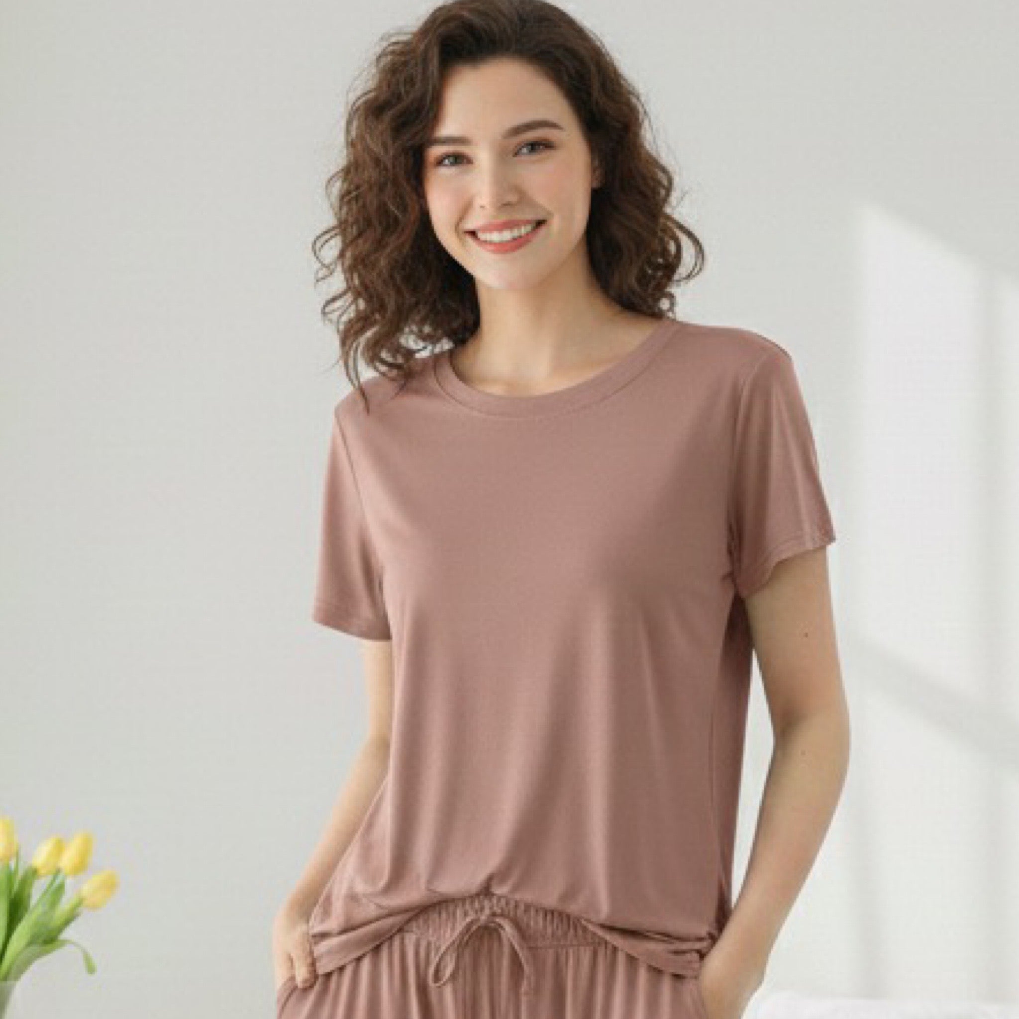 Pijama Pantalón Largo y Blusa Cerrada con Manga Corta L001